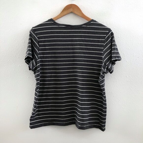 PACT Organic Cotton  Softspun V-Neck Tee Size Large - Picture 3 of 11